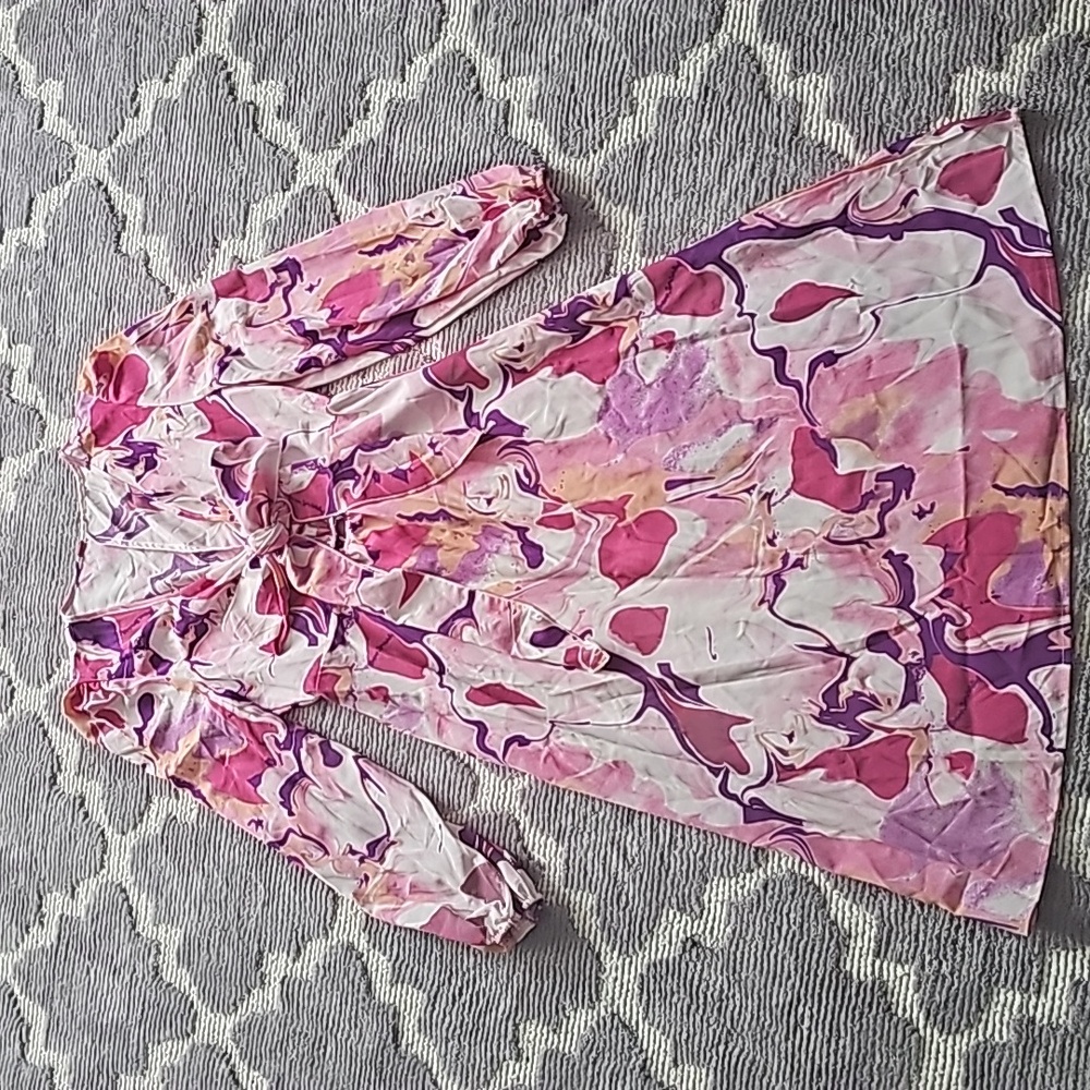 Womens size M pink purple peach white bow front keyhole puff sleeve midi dress